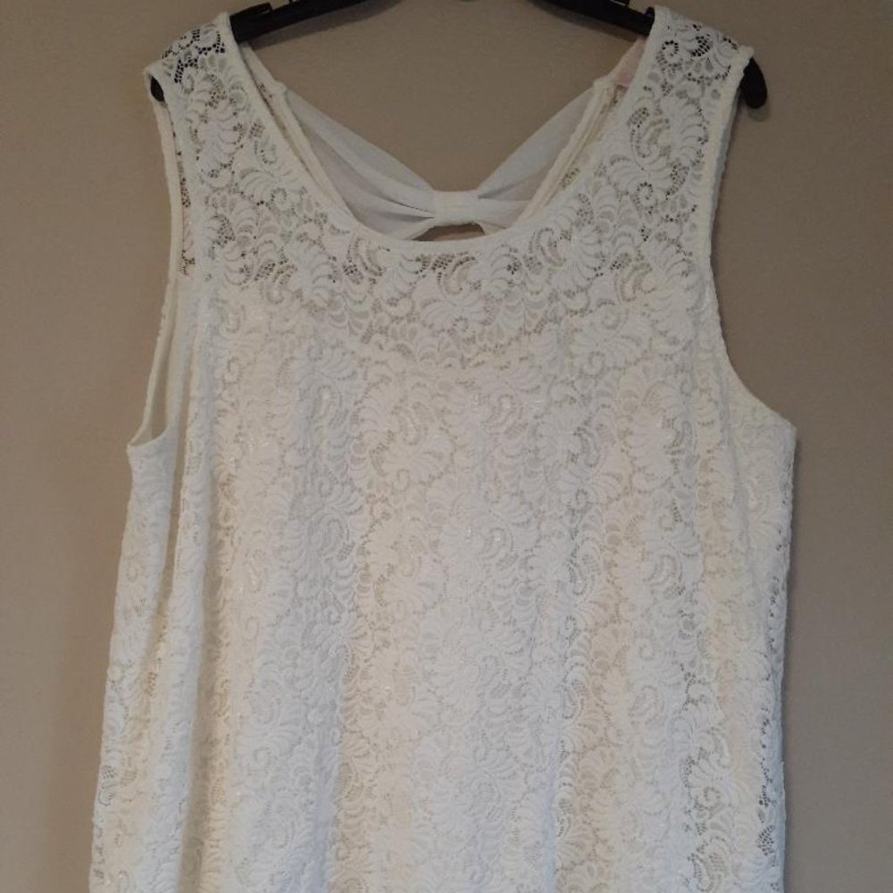 Cream Colored Lacy Top